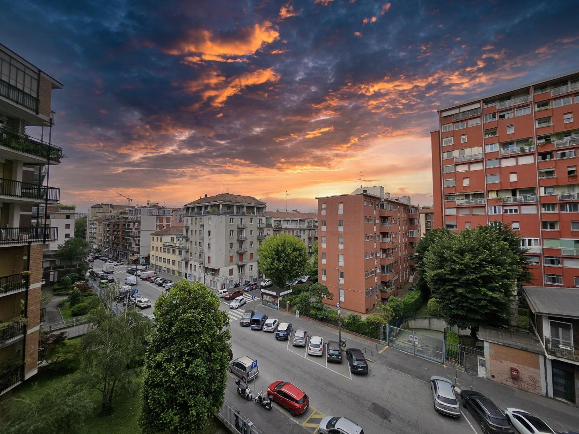 Hbhall Linate Apartment Milano Exteriör bild